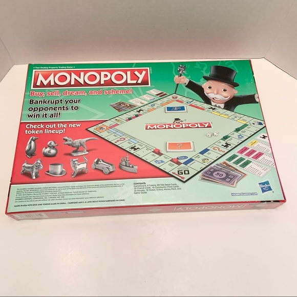 Monopoly Classic Ed Traditional Token Board Game - Picture 2 of 4